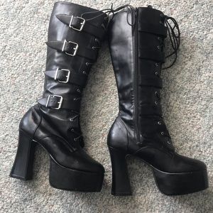 Platform boots